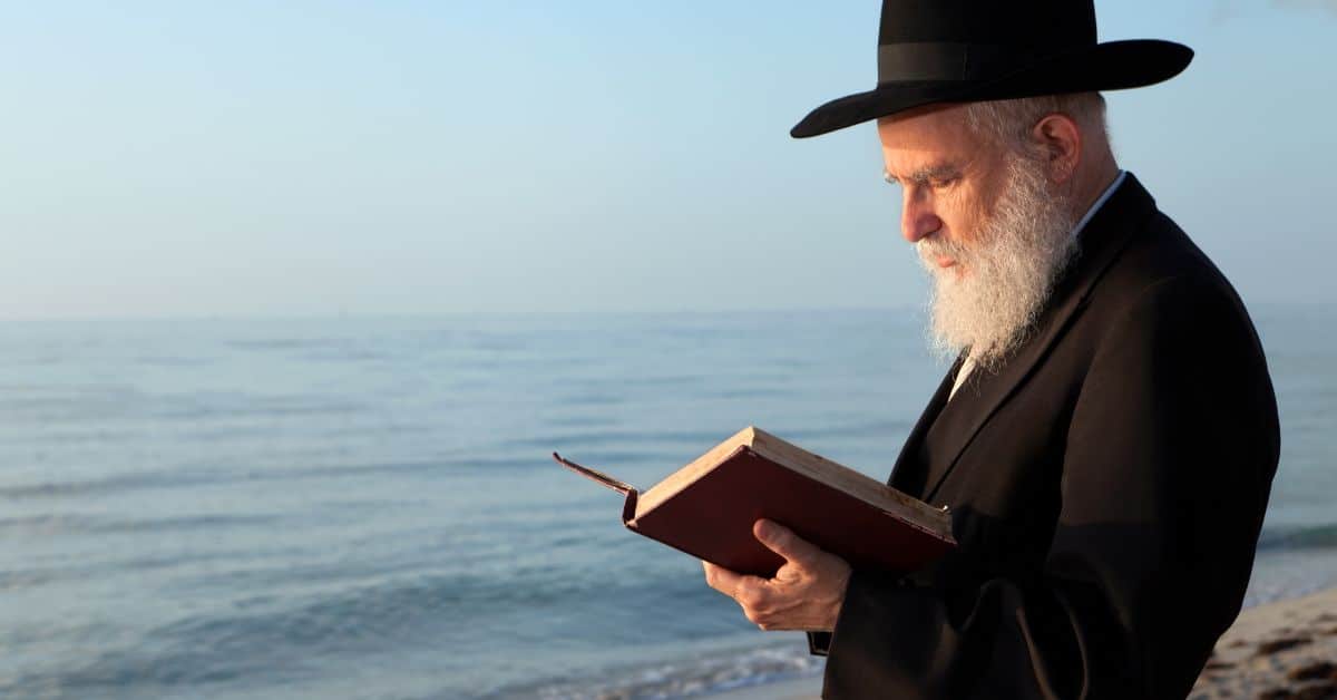 אילו תמונות של רבנים מביאות סגולה לחיים ארוכים