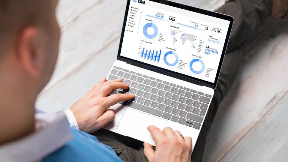 מערכת CRM לעסק קטן