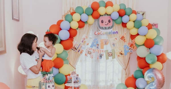 נושא יום הולדת cocomelon