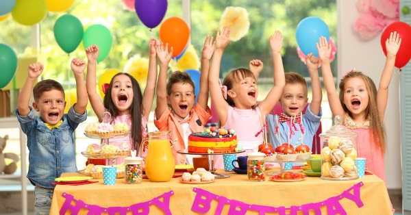 איך אטרקציות להשכרה משדרגות את האירוע שלך?