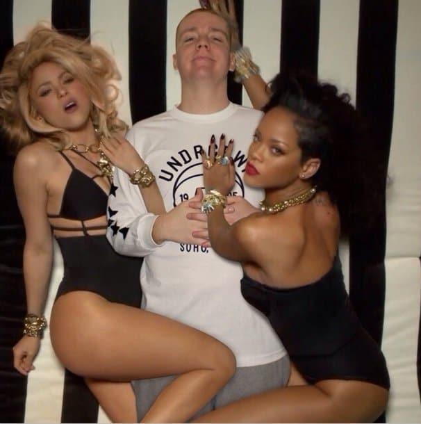 Funny Photoshop guy poses with the hottest celebrities