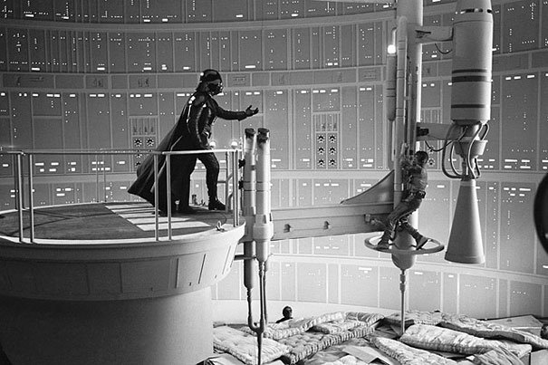 Behind The Scenes 11 - Star Wars