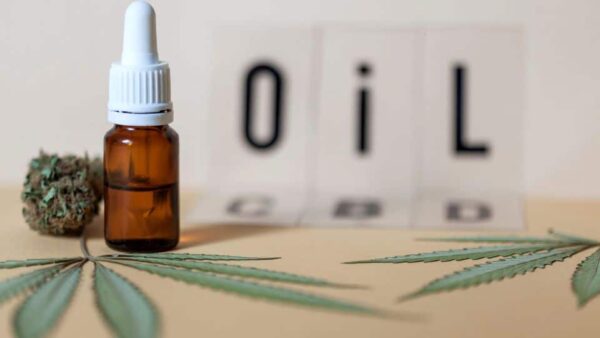 האם שמן CBD ממסטל?