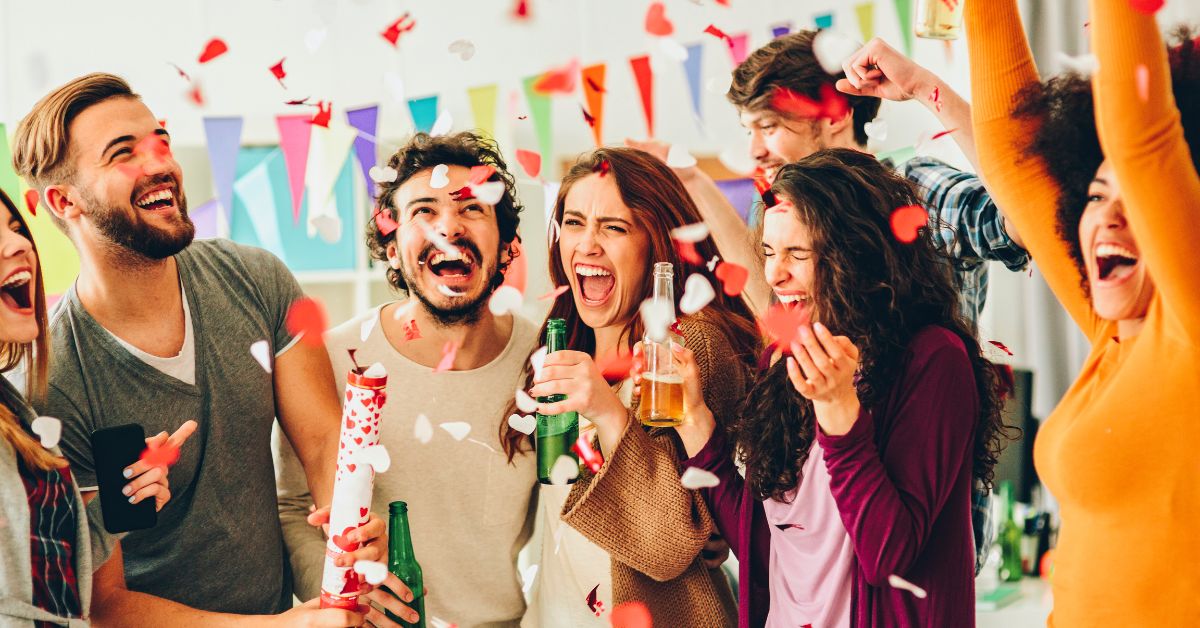 כיצד להפוך מסיבה שגרתית לאירוע בלתי נשכח? טיפים והמלצות