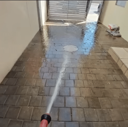 תמונה מתוך המאמר: איתור נזילות בגג