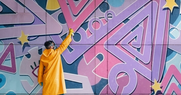 שימוש בקירות מרכזיים ליצירת אפקט ויזואלי חזק