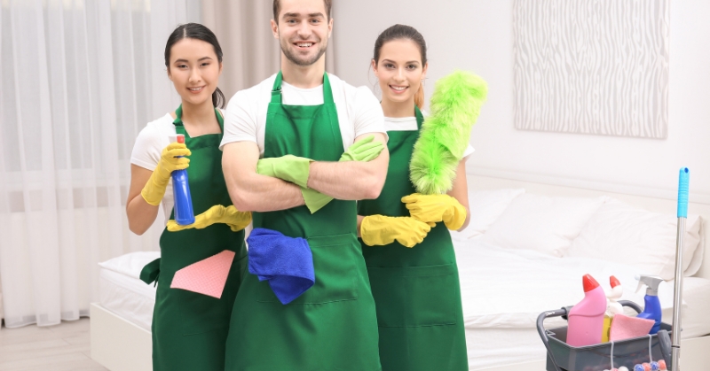 הבית מלוכלך_ המדריך לבחירת חברת הניקיון המתאימה לכם בדיוק