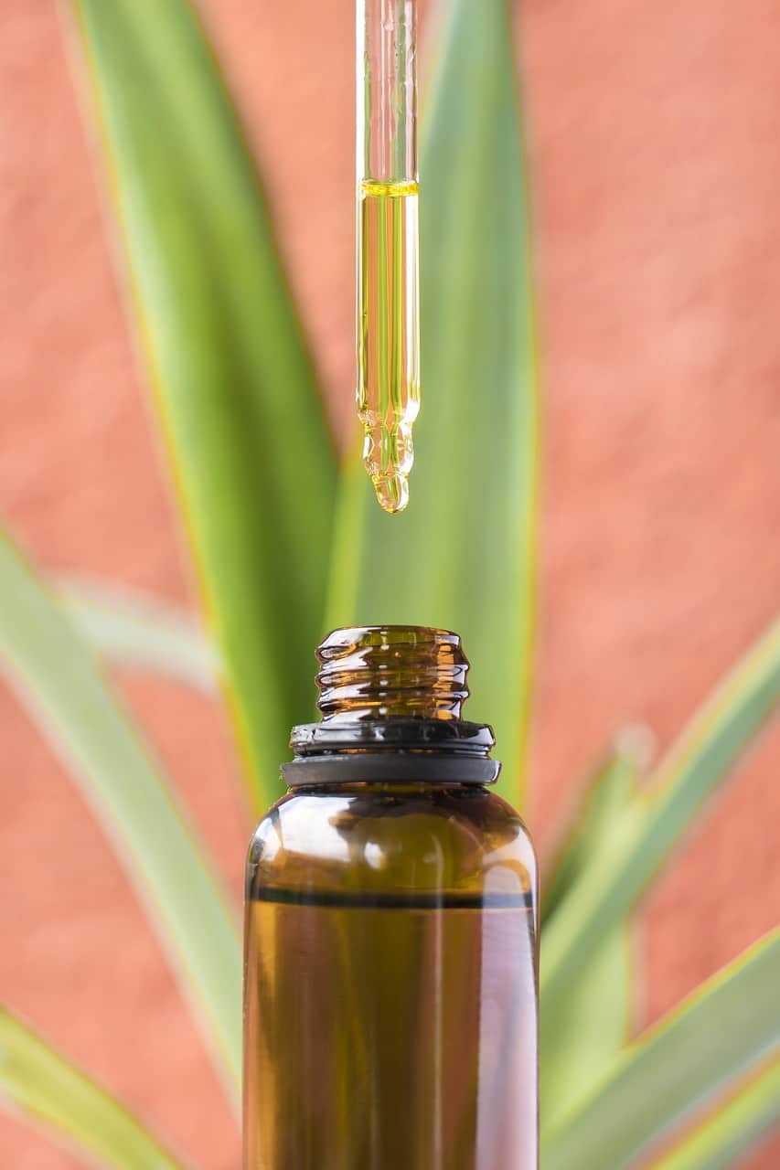 cannabis_oil_1672930061