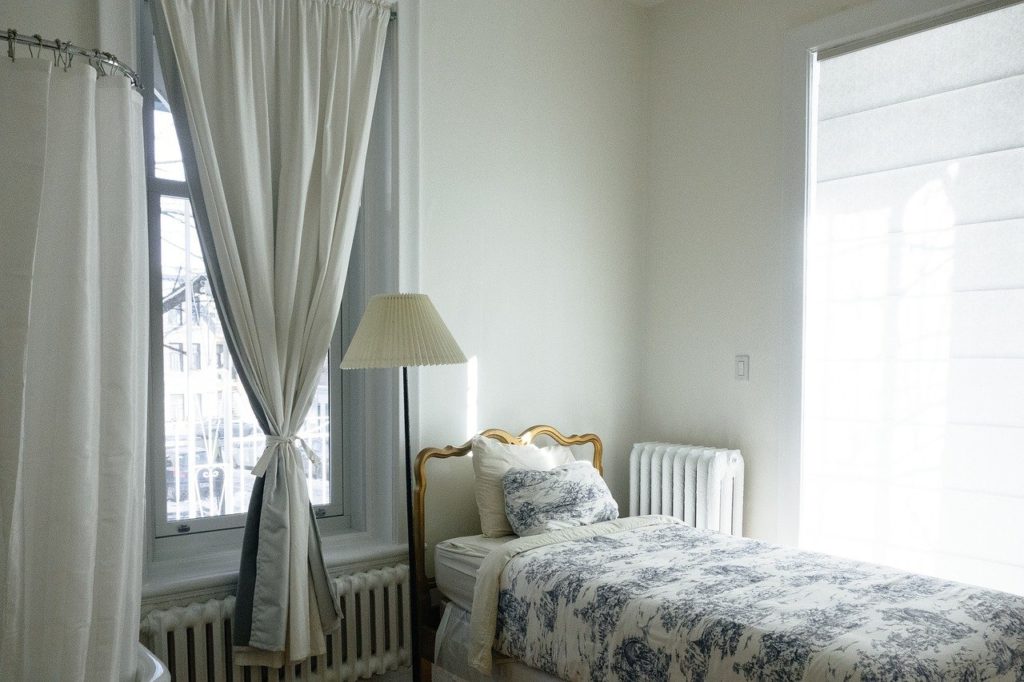bed 1633345112 מיטת נוער