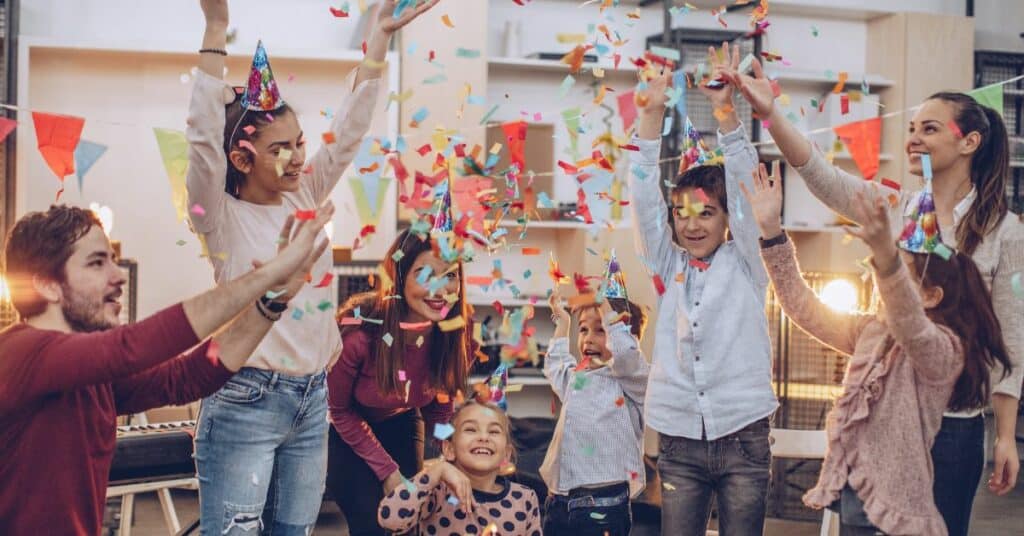 הסדנאות של אבקת פיות – הפתרון המושלם ליום הולדת מרגש ובלתי נשכח