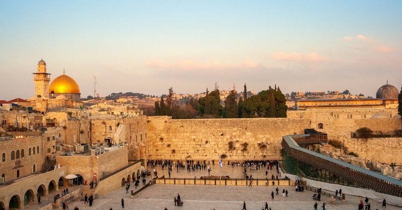 דרך ראשונה – סיור במקום אהוב
