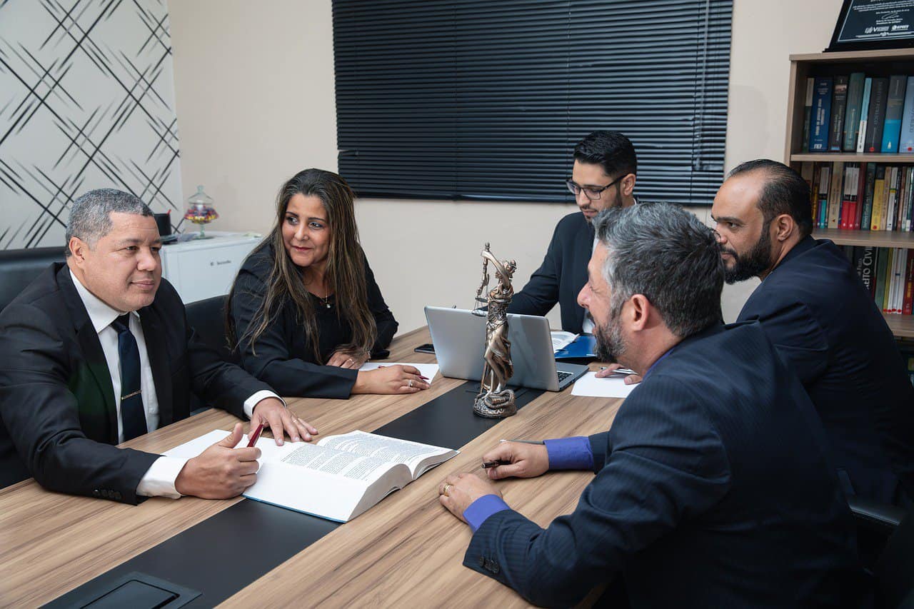 איך ניתן לעצב את הליך הבוררות לפי רצון הצדדים?