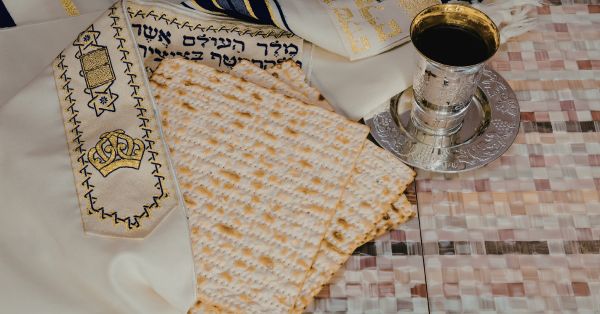 איך לבנות תפריט פסח כשר לאירוח בחג?