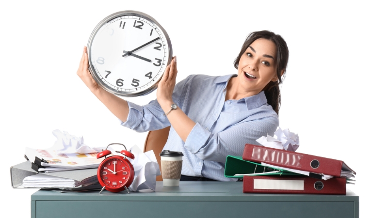 ניהול זמן אפקטיבי – כיצד לעזור לעובדים לנהל את עומס העבודה בצורה בריאה