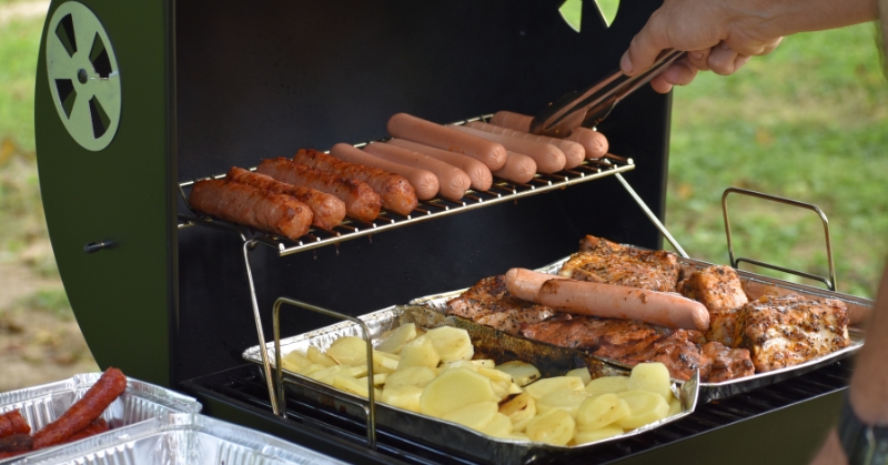 מעשנות BBQ_ סודות המקצוענים להשגת טעם מעושן אותנטי בכל פעם